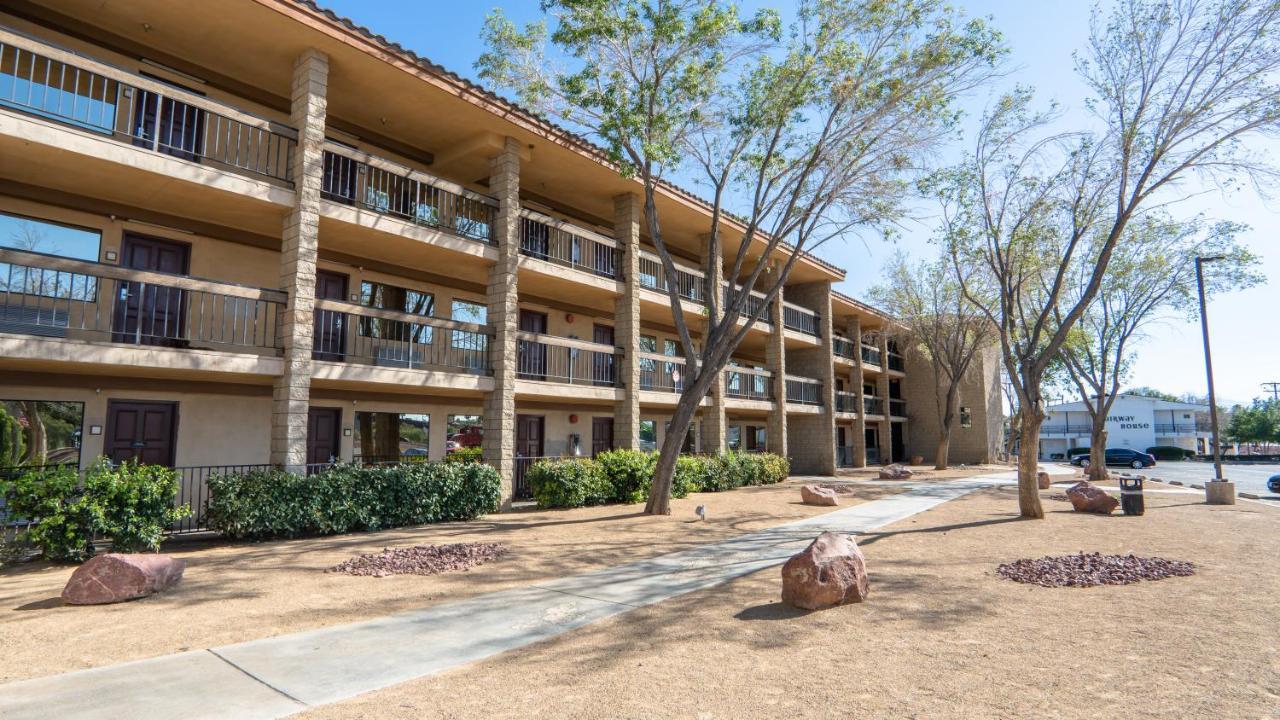 G T Hotels Inn & Suites Extended Stay Victorville Εξωτερικό φωτογραφία