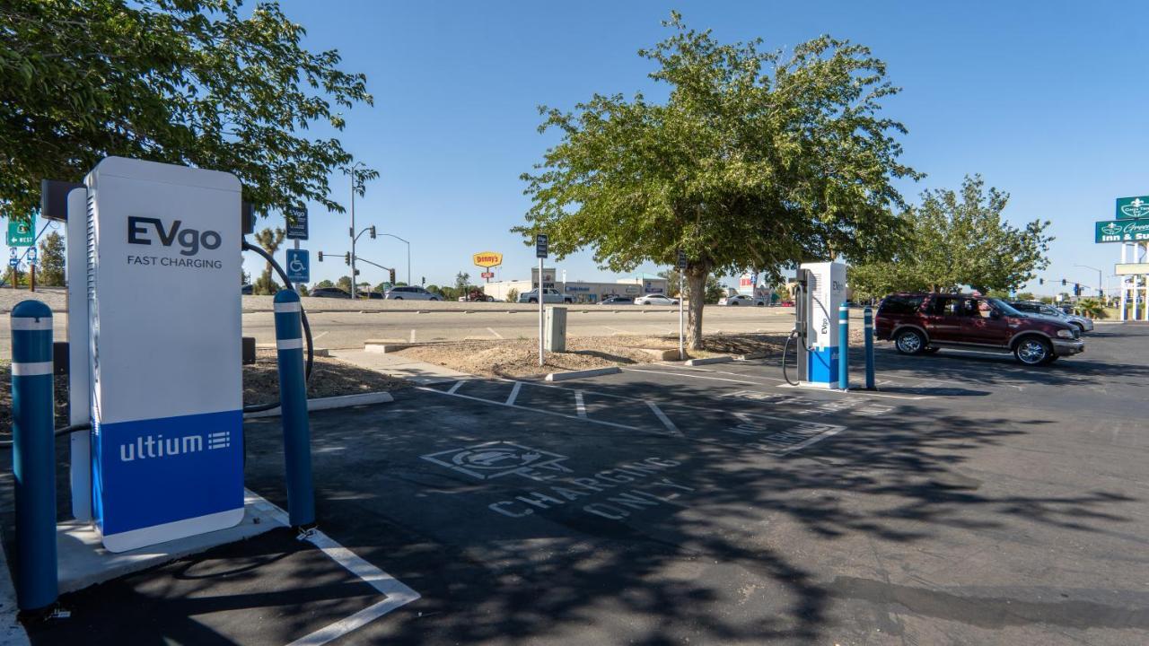 G T Hotels Inn & Suites Extended Stay Victorville Εξωτερικό φωτογραφία